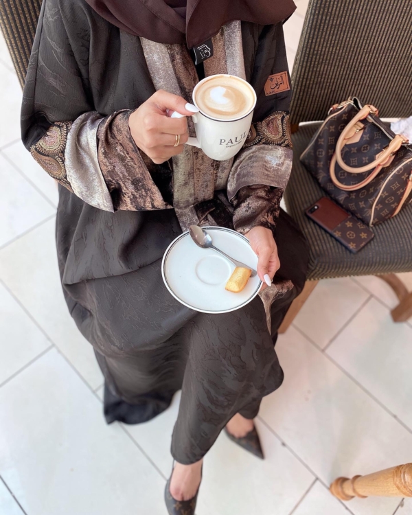 BRONZE AND BROWN SHADE