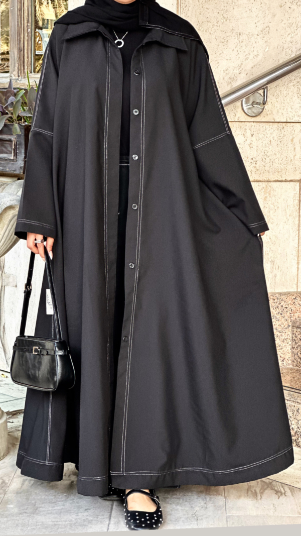 DAILY BLACK & SILVER