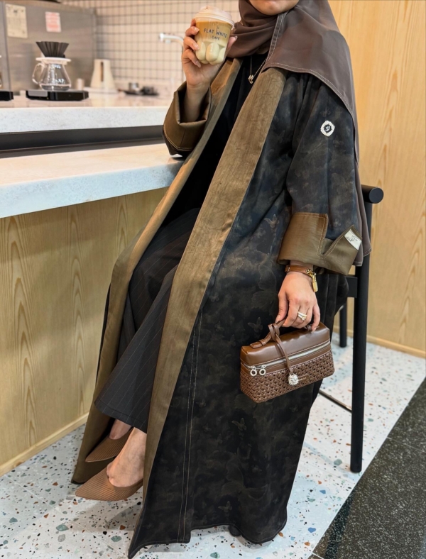 OLIVE GREEN BUTTERFLY